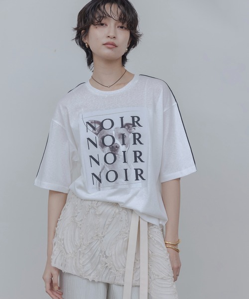 Eimee Law（エイミーロウ）の「アニマルフォト＆刺繍ptメロウシアーTシャツ（Tシャツ/カットソー・レディース・サックスブルー/スミクロ/ライトイエロー/オフホワイト・FREE）」の5枚目の写真