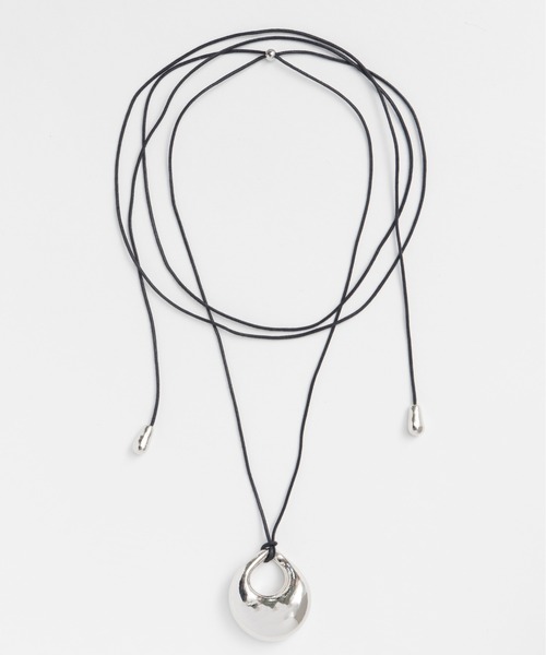 MAISON SPECIAL（メゾンスペシャル）の「【2026SUMMER PRE-ORDER】Moon Necklace/ムーンネックレス（ネックレス・レディース・ゴールド/シルバー・FREE）」の2枚目の写真