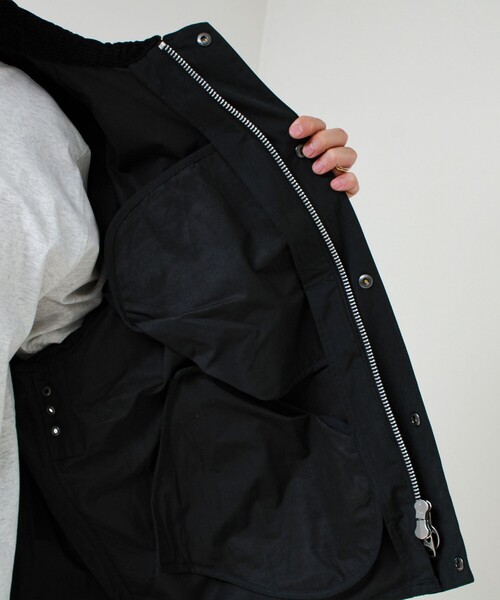 Barbour(バブアー)の「【BARBOUR/バブアー】OS TRANSPORTER CASUAL JACKET(ブルゾン・メンズ・オリーブ/オフホワイト/ブラック・40/42)」の9枚目の写真