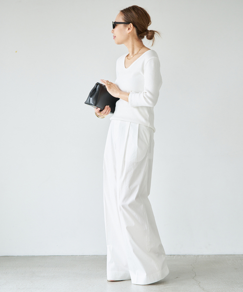 Deuxieme Classe（ドゥーズィエムクラス）の「Rib Open Neck プルオーバー（Tシャツ/カットソー・レディース・グレー/ブラック/ホワイト・FREE）」の13枚目の写真