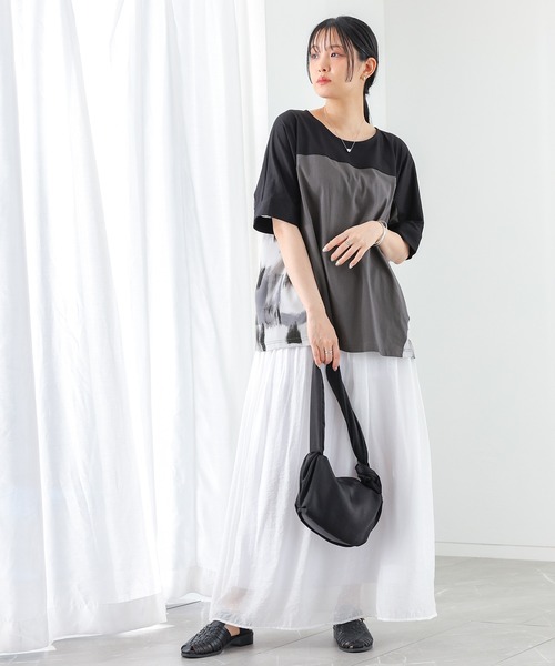 n'OrLABEL（ノアールレーベル）の「プリント切替配色カットソー（Tシャツ/カットソー・レディース・チャコール/グレイッシュベージュ・FREE）」の7枚目の写真