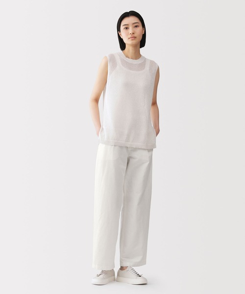 MUJI Labo(ムジラボ)の「〔MUJI Labo〕婦人 綿混タックワイドパンツ(その他パンツ・レディース・ダークグレー/ベージュ/ブラック/オフホワイト・58/61/64/67/70/73)」の2枚目の写真