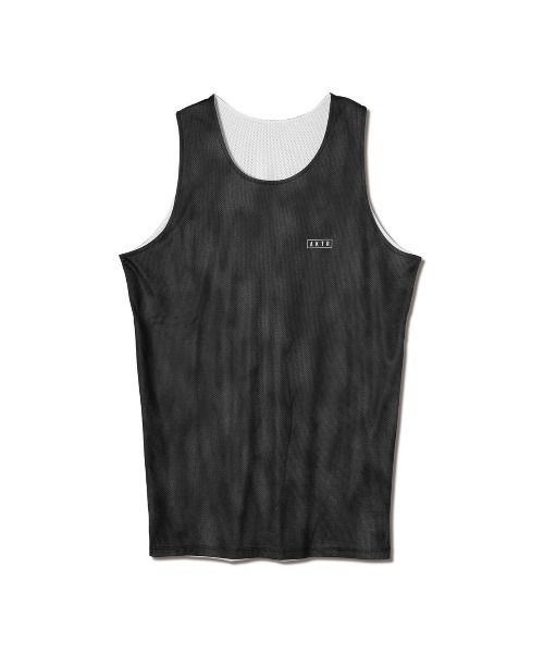 AKTR（アクター）の「AKTR MELT CAMO REVERSIBLE TANK（アクター メルト カモ リバーシブル タンク）（タンクトップ・メンズ・ベージュ系/ブラック系・MEDIUM/LARGE/X-LARGE/XX-LARGE）」の3枚目の写真