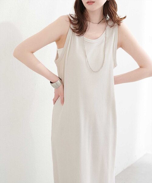 natural couture(ナチュラルクチュール)の「ラメテレコワンピース(ワンピース・レディース・ブラック/グレー/オフホワイト/ブラウン・FREE/LARGE)」の5枚目の写真