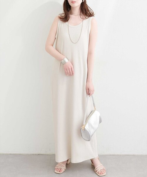 natural couture(ナチュラルクチュール)の「ラメテレコワンピース(ワンピース・レディース・ブラック/グレー/オフホワイト/ブラウン・FREE/LARGE)」の6枚目の写真