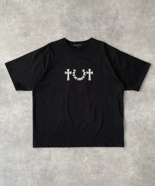 BENDER TOKYO（ベンダートウキョウ）の「バック サガラ刺繍 ロゴ クロスモチーフ 半袖Tシャツ / オールドイングリッシュ ストリート ユニセックス（Tシャツ/カットソー・メンズ・ブラック/ホワイト・M/L）」の5枚目の写真