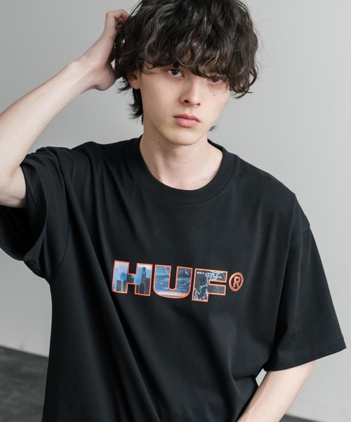 HUF(ハフ)の「HUF ハフ オーバーサイズ ポケット プリント アソート半袖コットンTシャツ(Tシャツ/カットソー・メンズ・ホワイト系1/ブラック系1/グリーン/ブラック系/ベージュ/ブラウン系9/ホワイト系6/ライラック系6/ホワイト系4/ブラック系3/ホワイト系/ブラック/ブラック系9/ブラック系8/ホワイト系8/グリーン系その他/ホワイト系7/ベージュ系5/ブラック系その他/ホワイト系5/ブラック系4/ホワイト系3/ブラック系2/グレー系9/ブラック系その他2/ブラック系7/ブラック系6/ブラック系5/グレー系4/ホワイト系2・M/XL/L)」の13枚目の写真