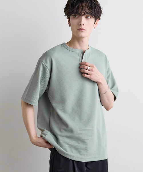 ASTRONOMY(アストロノミー)の「Buyer's Select /【吸水速乾】ドライワッフルヘンリーネック半袖Tシャツ(Tシャツ/カットソー・メンズ・ブラック/ブラウン/ホワイト/グレー・L/M/XL)」の3枚目の写真