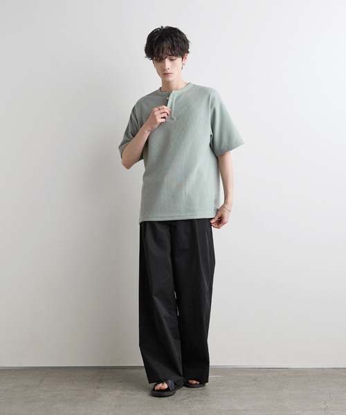 ASTRONOMY(アストロノミー)の「Buyer's Select /【吸水速乾】ドライワッフルヘンリーネック半袖Tシャツ(Tシャツ/カットソー・メンズ・ブラック/ブラウン/ホワイト/グレー・L/M/XL)」の5枚目の写真