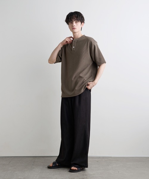 ASTRONOMY(アストロノミー)の「Buyer's Select /【吸水速乾】ドライワッフルヘンリーネック半袖Tシャツ(Tシャツ/カットソー・メンズ・ブラック/ブラウン/ホワイト/グレー・L/M/XL)」の8枚目の写真