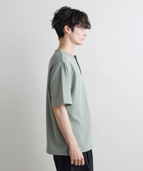 ASTRONOMY(アストロノミー)の「Buyer's Select /【吸水速乾】ドライワッフルヘンリーネック半袖Tシャツ(Tシャツ/カットソー・メンズ・ブラック/ブラウン/ホワイト/グレー・L/M/XL)」の12枚目の写真