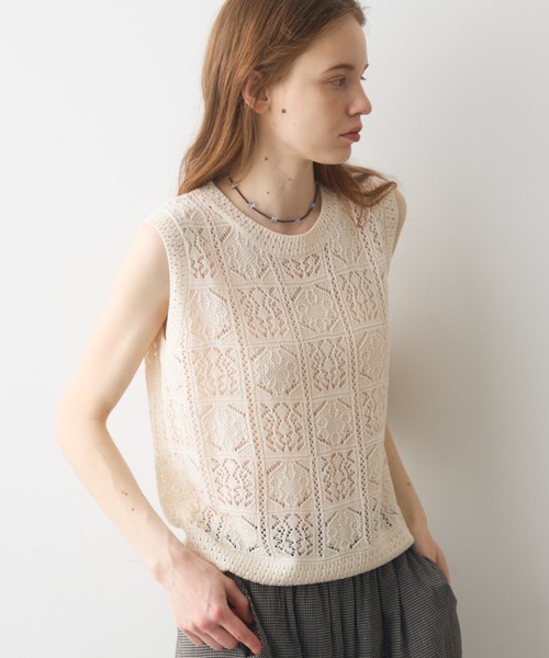 Crisp（クリスプ）の「pattern knit vest / パターンニットベスト（ニット/セーター・レディース・グレー/アイボリー・FREE）」の13枚目の写真