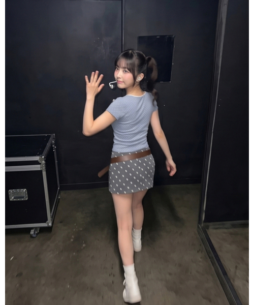muahmuah（ムーアムーア）の「スクエアネック ドット ハーフスリーブ [5色]（Tシャツ/カットソー・レディース・ブラック/ホワイト/グレー/スカイブルー/ライトピンク・FREE）」の7枚目の写真