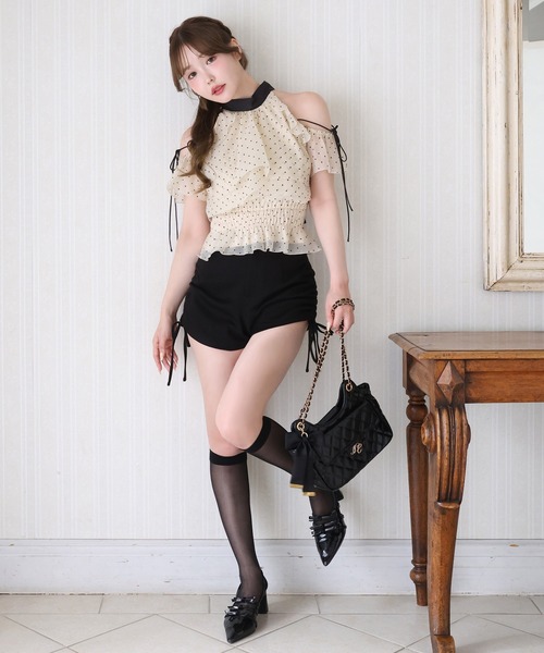 one after another NICE CLAUP(ワンアフターアナザーナイスクラップ)の「サイドドロストショートパンツ(その他パンツ・レディース・ブラック/チャコールグレー/オフホワイト・FREE)」の17枚目の写真