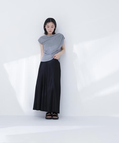 NATURAL BEAUTY BASIC（ナチュラルビューティーベーシック）の「ドレープカットソー（Tシャツ/カットソー・レディース・オフホワイト/グレー/ダークブラウン・ﾌﾘ-）」の7枚目の写真