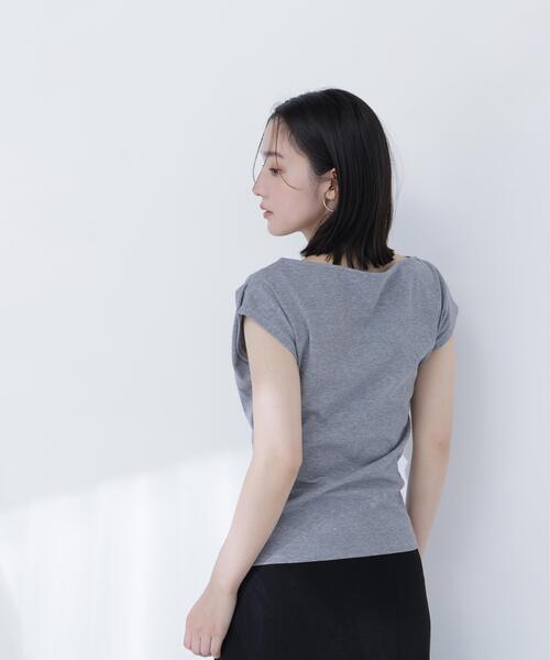NATURAL BEAUTY BASIC（ナチュラルビューティーベーシック）の「ドレープカットソー（Tシャツ/カットソー・レディース・オフホワイト/グレー/ダークブラウン・ﾌﾘ-）」の8枚目の写真