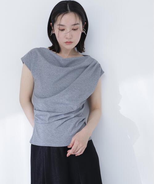 NATURAL BEAUTY BASIC（ナチュラルビューティーベーシック）の「ドレープカットソー（Tシャツ/カットソー・レディース・オフホワイト/グレー/ダークブラウン・ﾌﾘ-）」の10枚目の写真