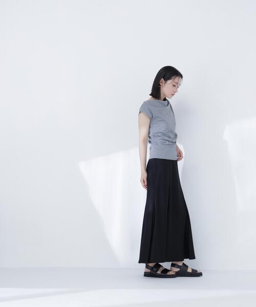 NATURAL BEAUTY BASIC（ナチュラルビューティーベーシック）の「ドレープカットソー（Tシャツ/カットソー・レディース・オフホワイト/グレー/ダークブラウン・ﾌﾘ-）」の11枚目の写真