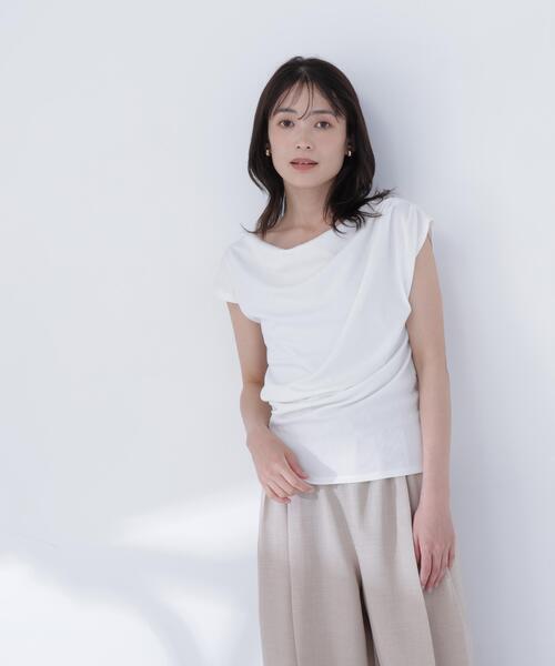 NATURAL BEAUTY BASIC（ナチュラルビューティーベーシック）の「ドレープカットソー（Tシャツ/カットソー・レディース・オフホワイト/グレー/ダークブラウン・ﾌﾘ-）」の22枚目の写真