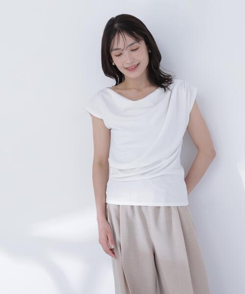 NATURAL BEAUTY BASIC(ナチュラルビューティーベーシック)の「ドレープカットソー(Tシャツ/カットソー・レディース・オフホワイト/グレー/ダークブラウン・フリ-)」の15枚目の写真