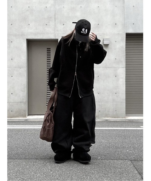 YACA(ヤーカ)の「Belt Loop Sweat Pants/ベルトループスウェットパンツ(スウェットパンツ・レディース・ブラック/グレー・FREE)」の6枚目の写真