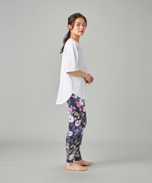 Chacott(チャコット)の「HandsomeCotton チュールTシャツ(その他トップス・レディース・スモークピンク/ブラック/ホワイト・M)」の5枚目の写真