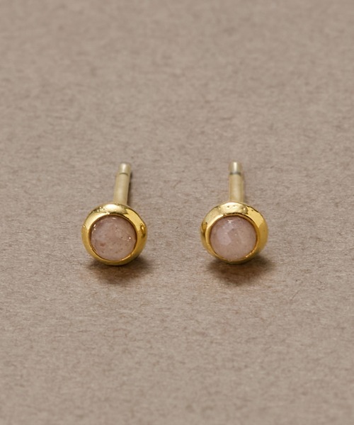 Jewel Addict select(ジュエルアディクトセレクト)の「【SV】ジェムスタッズピアス/天然石(ピアス(両耳用)・レディース・パープル/レッド/ピンク・FREE)」の3枚目の写真