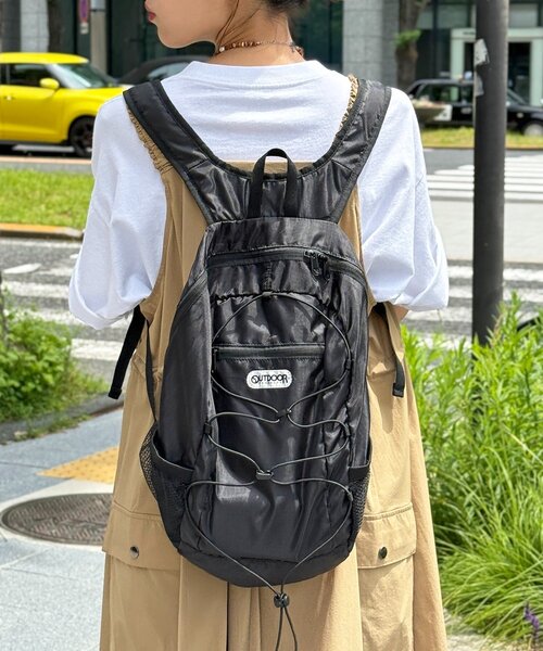 OUTDOOR PRODUCTS(アウトドアプロダクツ)の「パッカブルリュック(バックパック/リュック・レディース・グリーン/ブラック/グレー・FREE)」の2枚目の写真