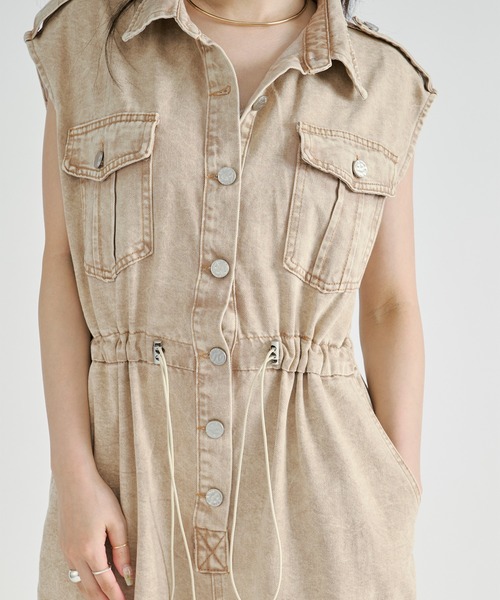 Ezick(エジック)の「washed denim all-in-one/ウォッシュデニムノースリーブオールインワン(つなぎ/オールインワン・レディース・グレー/ライトブラウン・FREE)」の11枚目の写真