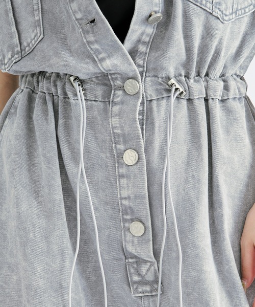 Ezick(エジック)の「washed denim all-in-one/ウォッシュデニムノースリーブオールインワン(つなぎ/オールインワン・レディース・グレー/ライトブラウン・FREE)」の19枚目の写真