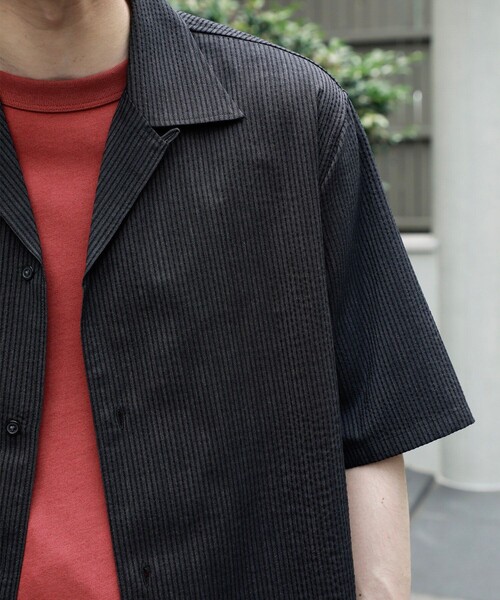 marka（マーカ）の「【marka/マーカ】KEY TIMEZ 別注 OPEN COLLAR S/S SHIRT WITH HEM TAB（シャツ/ブラウス・メンズ・ブラック・1/2/3）」の5枚目の写真