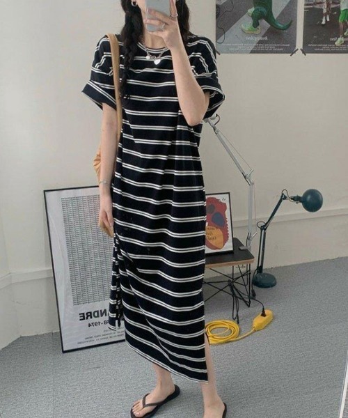 Flugge(フラッジー)の「半袖ボーダーロングワンピ(ワンピース・レディース・ブラック・LARGE/MEDIUM)」の12枚目の写真