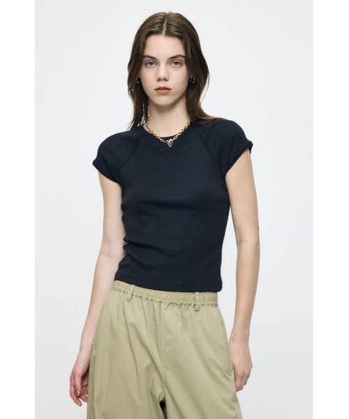 MOUSSY(マウジー)の「MICRO SLEEVE RAGLAN Tシャツ(Tシャツ/カットソー・レディース・ホワイト/ブラック・1/2)」の7枚目の写真