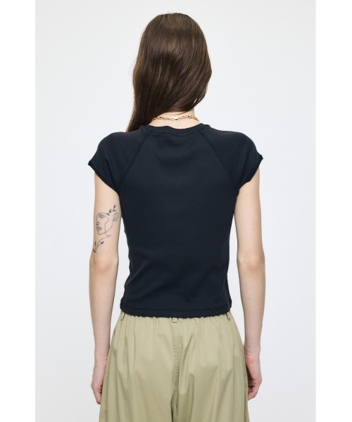 MOUSSY(マウジー)の「MICRO SLEEVE RAGLAN Tシャツ(Tシャツ/カットソー・レディース・ホワイト/ブラック・1/2)」の13枚目の写真