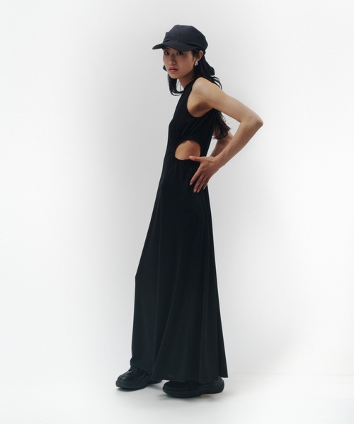 THINGS THAT MATTER(シングス ザット マター)の「CUTOUT JERSEY DRESS / カットアウト ジャージー ドレス(ワンピース・レディース・ブラック/チャコールグレー・FREE)」の15枚目の写真