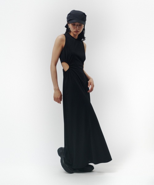 THINGS THAT MATTER(シングス ザット マター)の「CUTOUT JERSEY DRESS / カットアウト ジャージー ドレス(ワンピース・レディース・ブラック/チャコールグレー・FREE)」の13枚目の写真