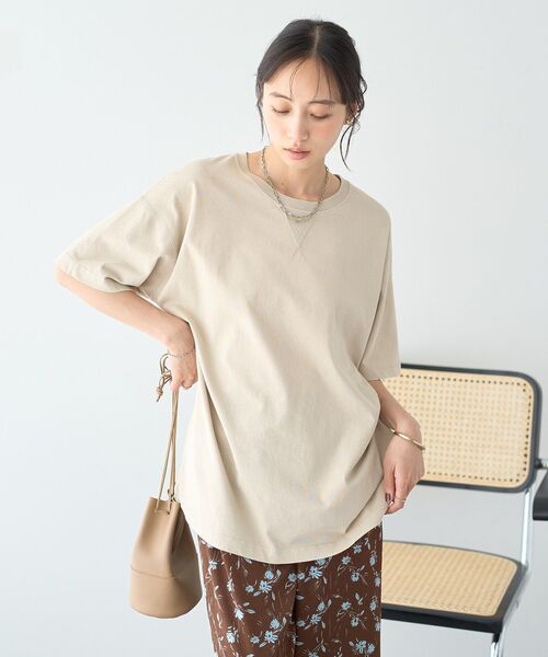 earth music&ecology(アースミュージックアンドエコロジー)の「ピグメント風Tシャツ(Tシャツ/カットソー・レディース・ピンク/ベージュ/チャコールグレー・FREE)」の18枚目の写真