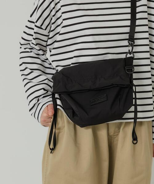 BAICYCLON by Bagjack(バイシクロン バイ バグジャック)の「BAICYCLON EXCLUSIVE DRAW STRING BAG(ショルダーバッグ・レディース・ブラック/ブラウン・FREE)」の4枚目の写真