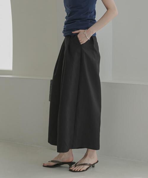 URBAN RESEARCH（アーバンリサーチ）の「撥水クロップドワイドパンツ（その他パンツ・レディース・ネイビー/ブラック・38/36）」の5枚目の写真
