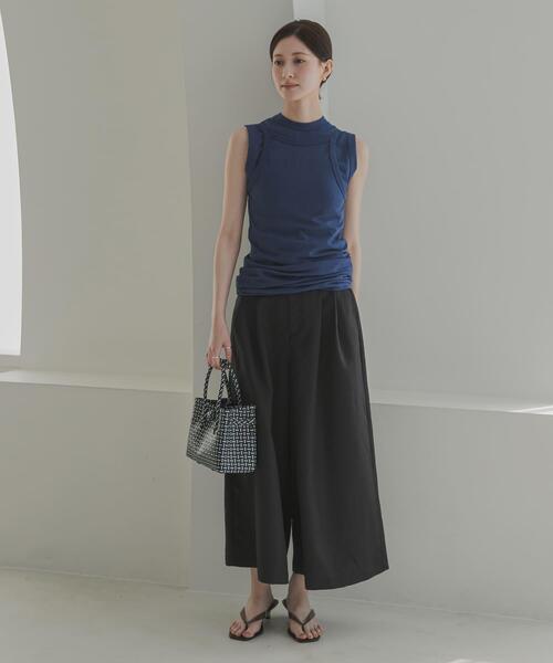 URBAN RESEARCH（アーバンリサーチ）の「撥水クロップドワイドパンツ（その他パンツ・レディース・ネイビー/ブラック・38/36）」の8枚目の写真
