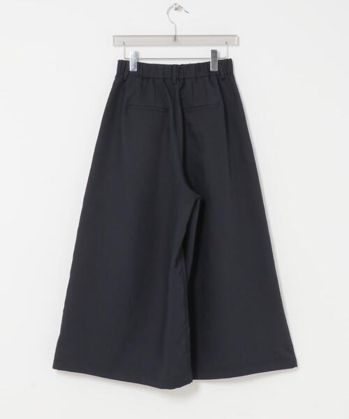 URBAN RESEARCH（アーバンリサーチ）の「撥水クロップドワイドパンツ（その他パンツ・レディース・ネイビー/ブラック・38/36）」の21枚目の写真