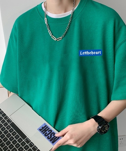 KELVIN(ケルヴァン)の「Badge Logo Tee バッジロゴTシャツ(Tシャツ/カットソー・メンズ・ブルー/グリーン/ホワイト/ブラック・FREE)」の6枚目の写真