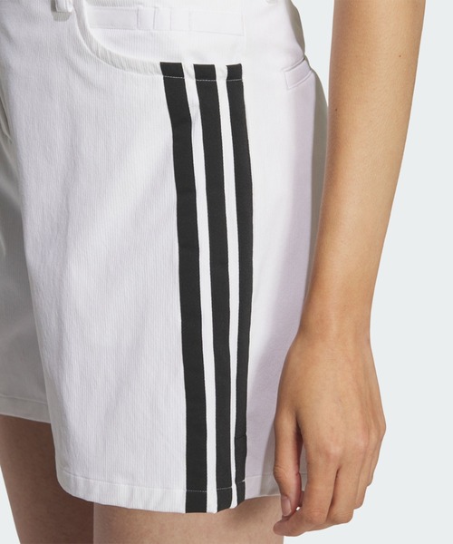 adidas(アディダス)の「スリーストライプス 5インチ ショーツ / ハーフパンツ【adidas Golf/アディダスゴルフ】(その他パンツ・レディース・ホワイト・SMALL/MEDIUM/LARGE/X-LARGE/X-SMALL)」の6枚目の写真