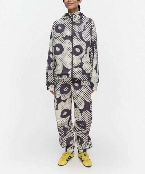 marimekko（マリメッコ）の「【kioski】 Sattuma Unikko / light jacket（ナイロンジャケット・レディース・グレー系その他・X-SMALL/LARGE/MEDIUM/SMALL）」の4枚目の写真