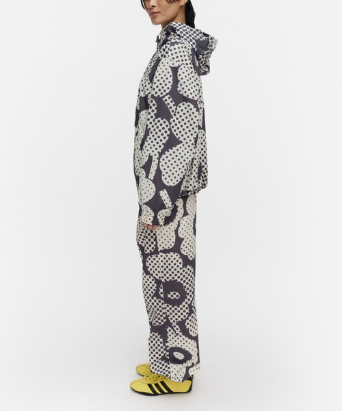 marimekko（マリメッコ）の「【kioski】 Sattuma Unikko / light jacket（ナイロンジャケット・レディース・グレー系その他・X-SMALL/LARGE/MEDIUM/SMALL）」の5枚目の写真