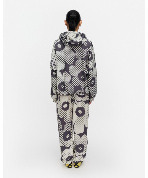 marimekko（マリメッコ）の「【kioski】 Sattuma Unikko / light jacket（ナイロンジャケット・レディース・グレー系その他・X-SMALL/LARGE/MEDIUM/SMALL）」の6枚目の写真