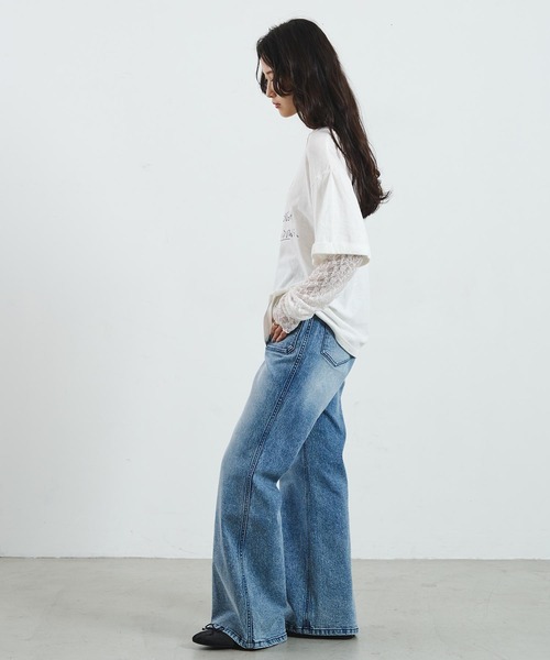 ROSE BUD(ローズバッド)の「LACE SLEEVE LAYERED TEE(Tシャツ/カットソー・レディース・チャコール/ホワイト・ONE SIZE)」の8枚目の写真
