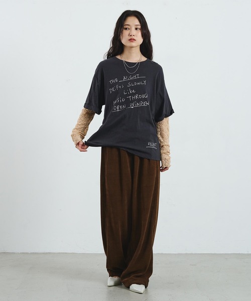 ROSE BUD(ローズバッド)の「LACE SLEEVE LAYERED TEE(Tシャツ/カットソー・レディース・チャコール/ホワイト・ONE SIZE)」の16枚目の写真