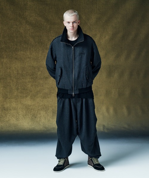 glamb(グラム)の「Damage Houndstooth Pants / ダメージハウンドトゥースパンツ(その他パンツ・メンズ・グレー/ブラウン・S/M/L)」の9枚目の写真