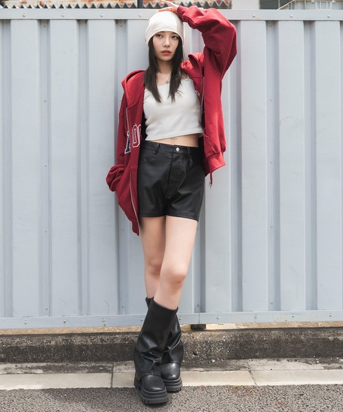 WEGO(ウィゴー)の「WEGO/【26年秋冬新作】PUマイクロショートパンツ(その他パンツ・レディース・ブラック・SMALL/MEDIUM)」の7枚目の写真